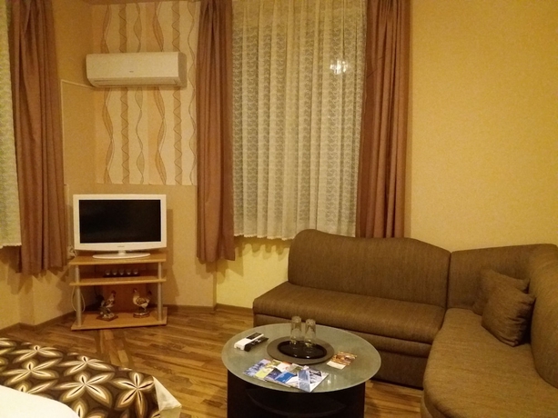 Imagen de la habitación del Hotel The English Guest House. Foto 8