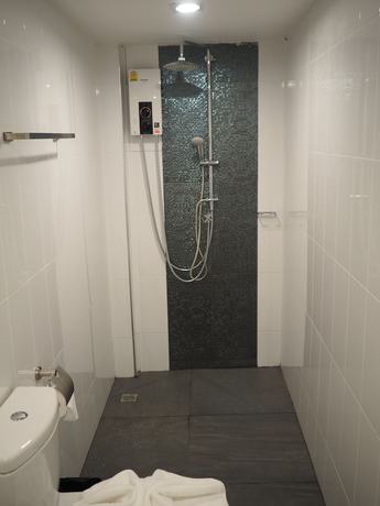Imagen de la habitación del Hotel The Entaneer Poshtel - Hostel. Foto 14