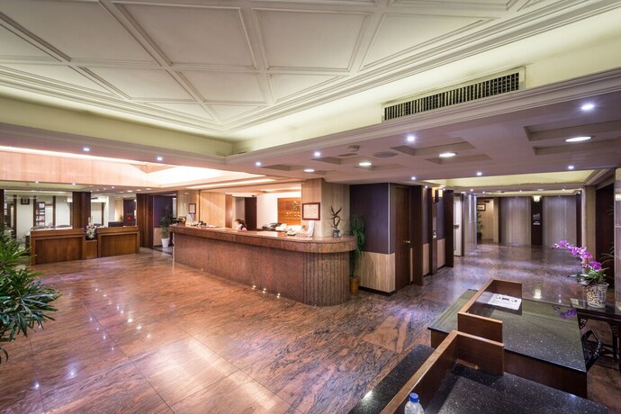 Imagen de los interiores del Hotel The Enterpriser. Foto 35
