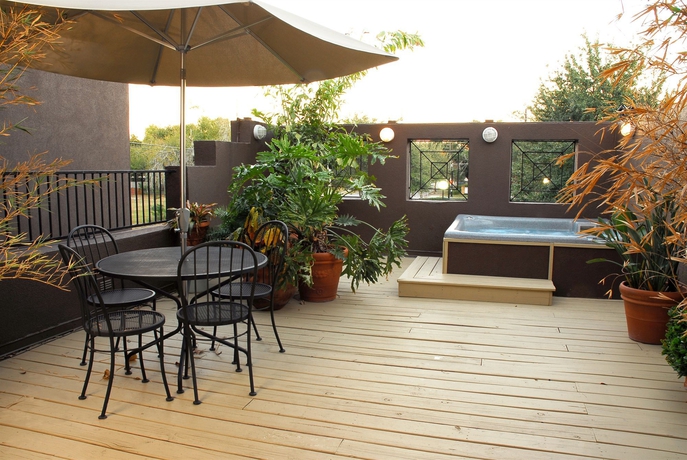 Imagen de los exteriores del Hotel The Eo Inn - Downtown. Foto 10