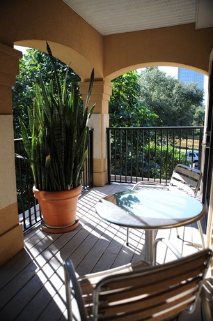 Imagen de los exteriores del Hotel The Eo Inn - Downtown. Foto 12