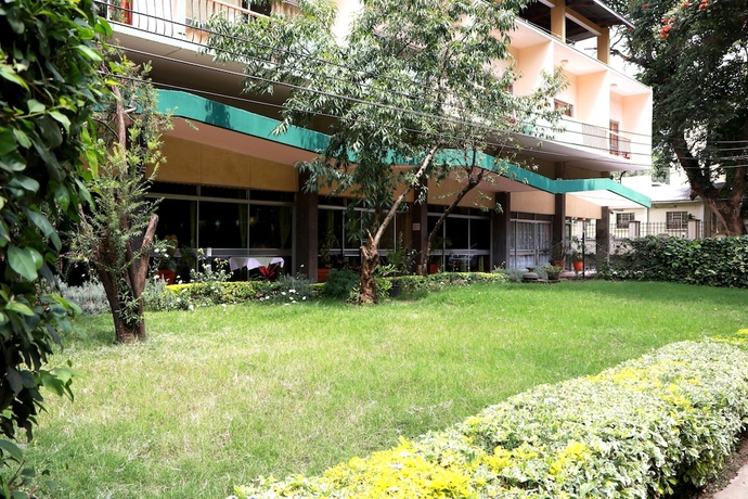 Imagen general del Hotel The Equator. Foto 2