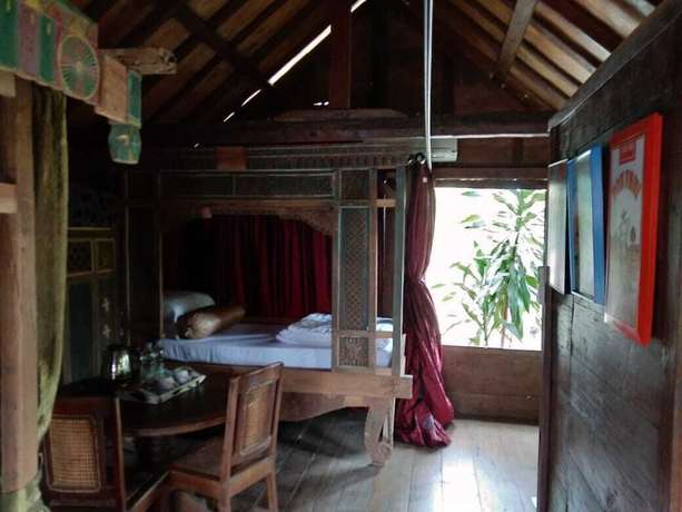 Imagen de la habitación del Hotel The Ermaja's Pavilion. Foto 5