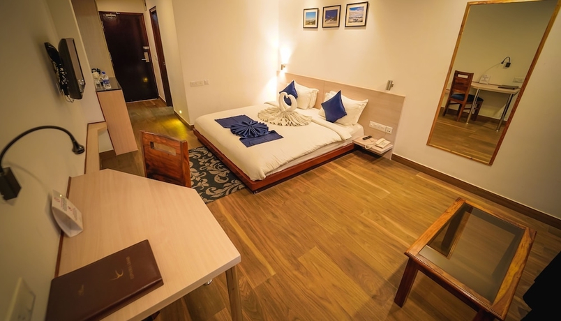 Imagen de la habitación del Hotel The Euphoria Grand. Foto 11