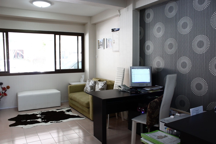 Imagen de los interiores del Hotel The European Place. Foto 8