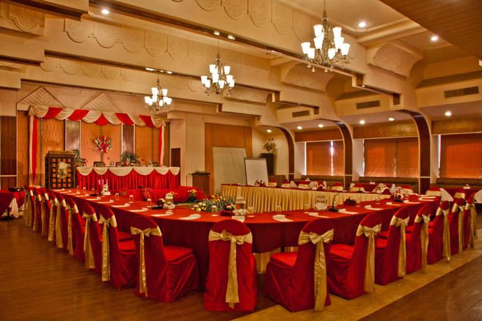 Imagen de los interiores del Hotel The Everest Kathmandu. Foto 14