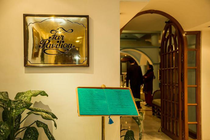 Imagen del bar/restaurante del Hotel The Everest Kathmandu. Foto 8