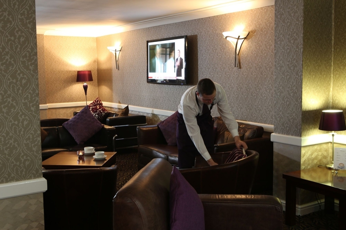 Imagen del bar/restaurante del Hotel The Everglades. Foto 7