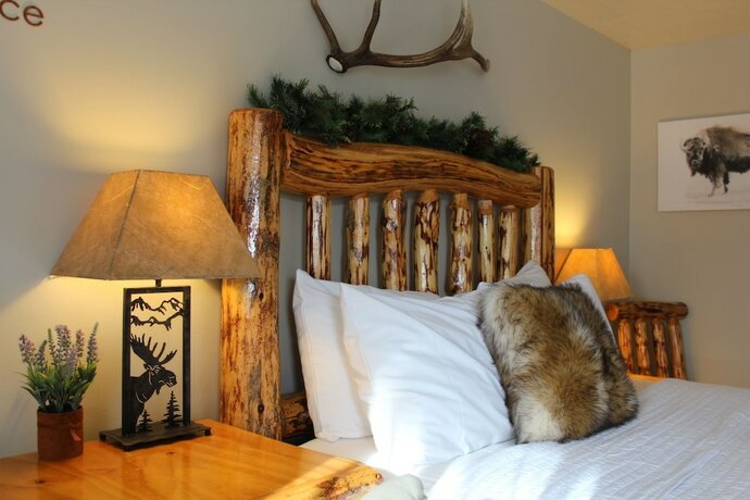 Imagen de la habitación del Hotel The Evergreen, West Yellowstone. Foto 19