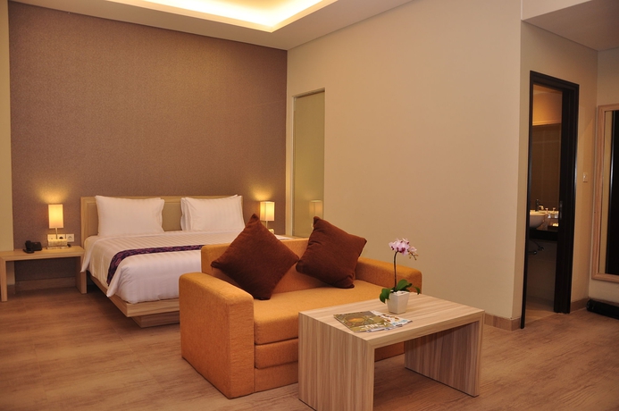 Imagen de la habitación del Hotel The Evitel Resort Ubud. Foto 9