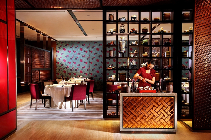 Imagen del bar/restaurante del Hotel The Excelsior, Causeway Bay. Foto 3