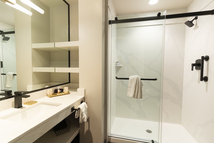 Imagen de la habitación del Hotel The Exchange Sacramento, Curio Collection by Hilton. Foto 6