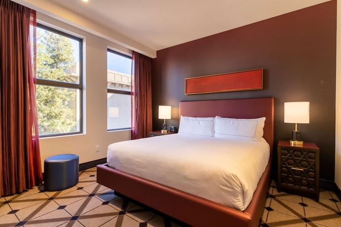 Imagen de la habitación del Hotel The Exchange Sacramento, Curio Collection by Hilton. Foto 11