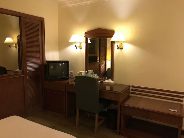 Imagen de la habitación del Hotel The Executive Lahad Datu. Foto 9