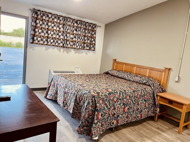 Imagen de la habitación del Hotel The Express Inn. Foto 3