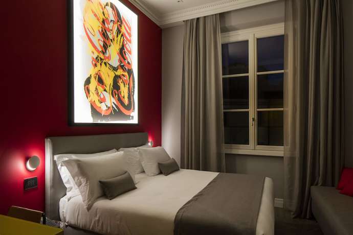 Imagen de la habitación del Hotel The FRAME. Foto 13