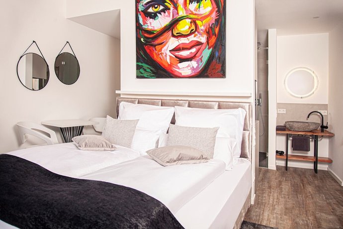 Imagen de la habitación del Hotel The Faces Berlin. Foto 6