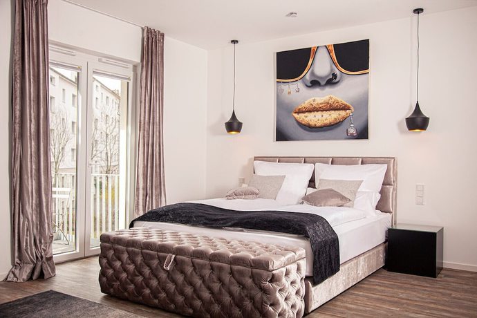 Imagen de la habitación del Hotel The Faces Berlin. Foto 17