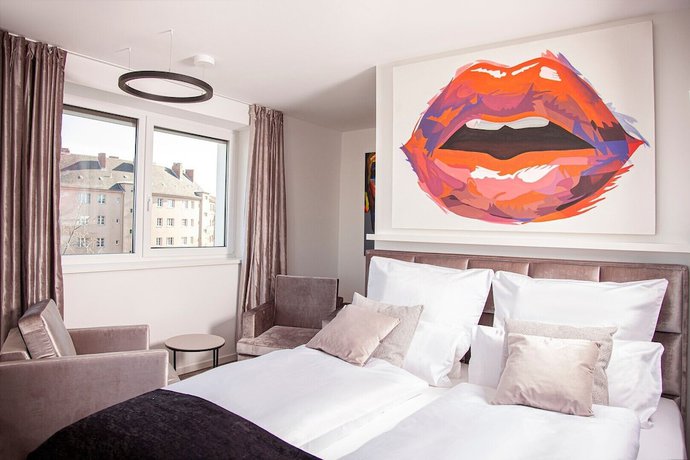 Imagen de la habitación del Hotel The Faces Berlin. Foto 18