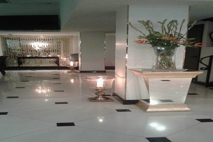 Imagen de los interiores del Hotel The Fah Silom. Foto 18