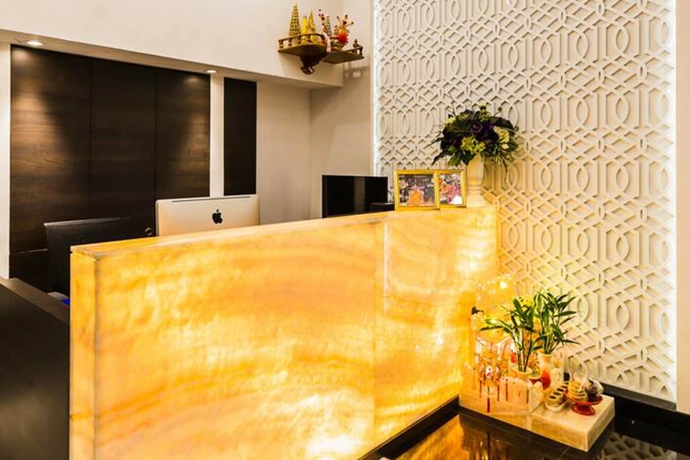 Imagen de los interiores del Hotel The Fah Silom. Foto 19