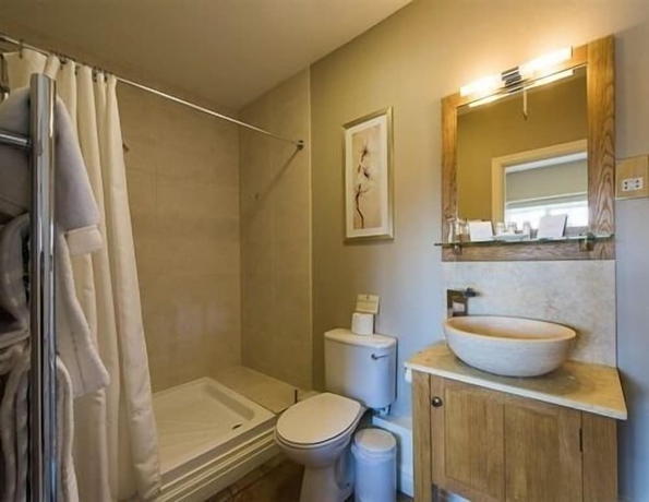 Imagen de la habitación del Hotel The Fairfax Arms. Foto 16