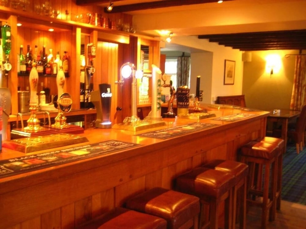 Imagen del bar/restaurante del Hotel The Fairfax Arms. Foto 3
