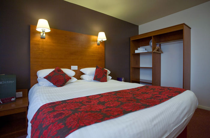 Imagen de la habitación del Hotel The Fairway, Dodworth. Foto 16