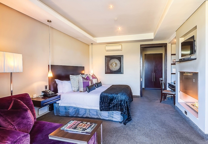 Imagen de la habitación del Hotel The Fairway Hotel and Golf Resort. Foto 12