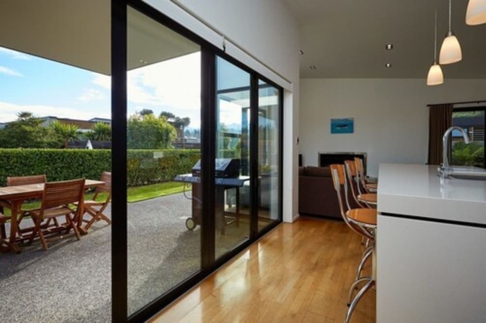 Imagen de la habitación del Hotel The Fairways Accommodation Kaikoura. Foto 13