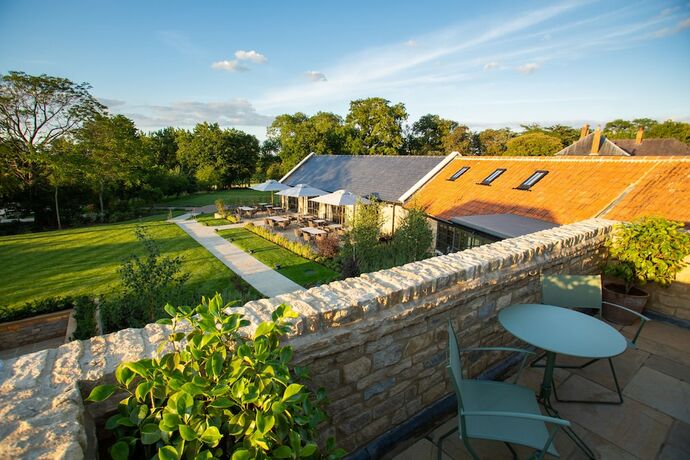 Imagen de la habitación del Hotel The Falcon. Foto 19