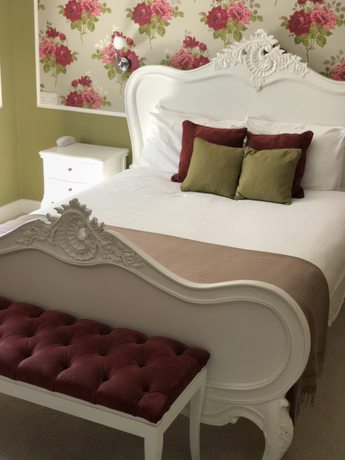 Imagen de la habitación del Hotel The Falcon, Farnborough. Foto 3
