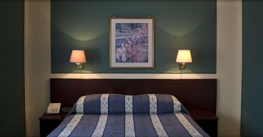 Imagen de la habitación del Hotel The Falcon, Farnborough. Foto 4