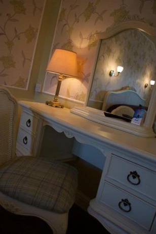 Imagen de la habitación del Hotel The Falcon, Farnborough. Foto 16