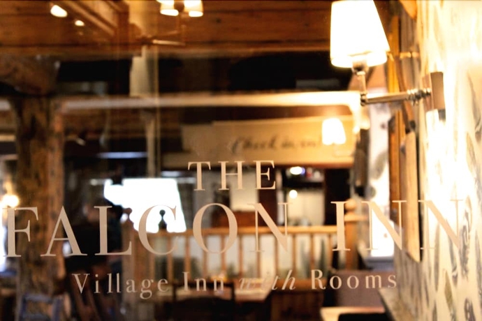 Imagen de los interiores del Hotel The Falcon Inn. Foto 15