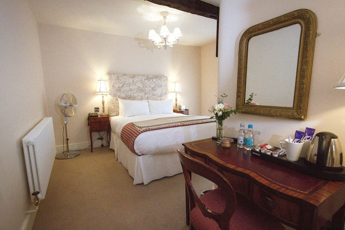 Imagen de la habitación del Hotel The Falcon, Oakham. Foto 16