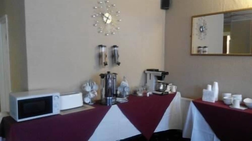 Imagen general del Hotel The Fallowfield Lodge. Foto 12
