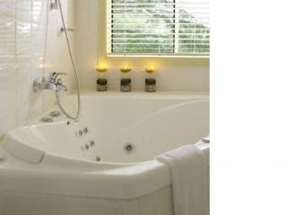 Imagen general del Hotel The Falls Mountain Retreat. Foto 10