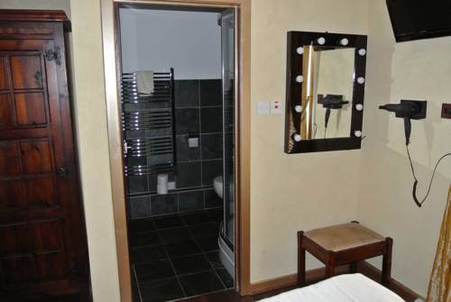 Imagen de la habitación del Hotel The Falls Of Dochart Inn. Foto 8