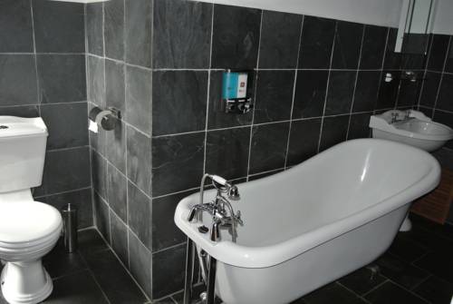 Imagen de la habitación del Hotel The Falls Of Dochart Inn. Foto 12