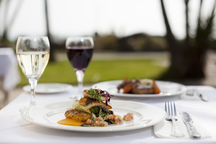 Imagen del bar/restaurante del Hotel The Falmouth. Foto 2