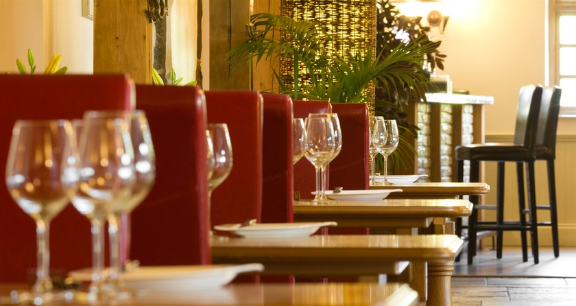 Imagen del bar/restaurante del Hotel The Farmhouse, Guernsey. Foto 3