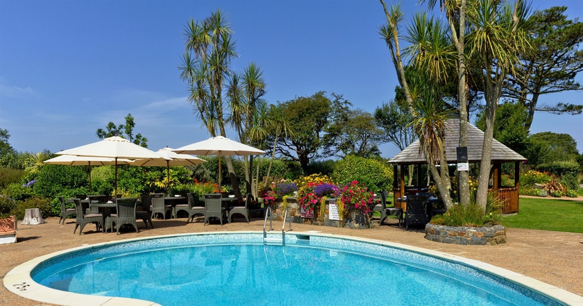 Imagen de la piscina del Hotel The Farmhouse, Guernsey. Foto 16