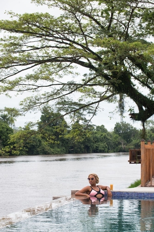 Imagen de la piscina del Hotel The Farmington. Foto 19