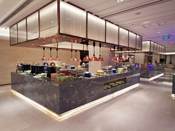 Imagen del bar/restaurante del Hotel The Farrington - Building B. Foto 2