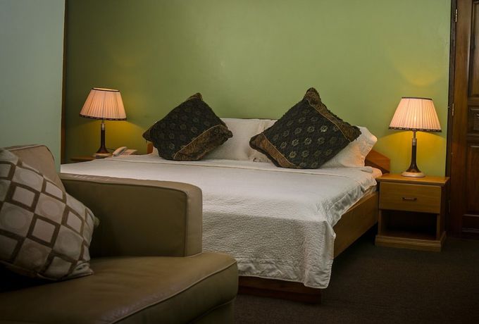 Imagen de la habitación del Hotel The Father\'s. Foto 13