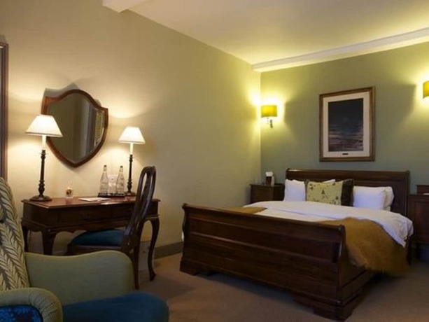Imagen de la habitación del Hotel The Feathers, West Oxfordshire. Foto 5