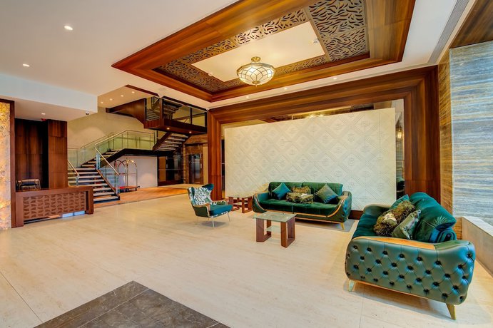 Imagen del bar/restaurante del Hotel The Fern An Ecotel, Lonavala. Foto 2