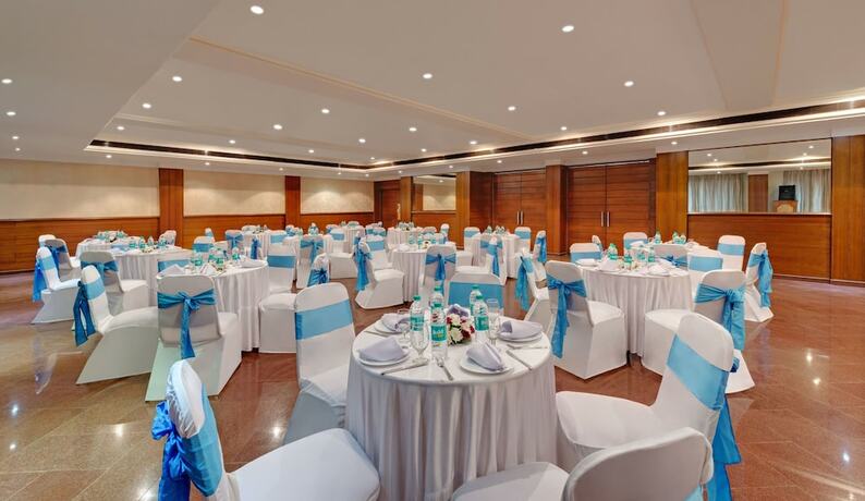 Imagen de los interiores del Hotel The Fern Kesarval and Spa Verna Plateau, Goa. Foto 34