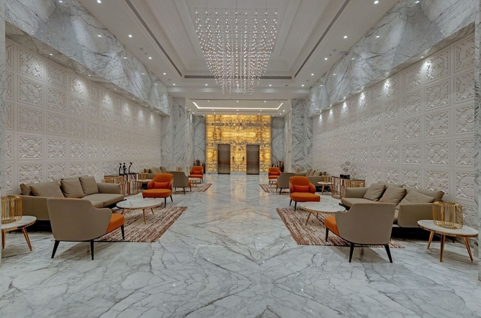 Imagen de los interiores del Hotel The Fern Leo Resort and Club Junagadh. Foto 8